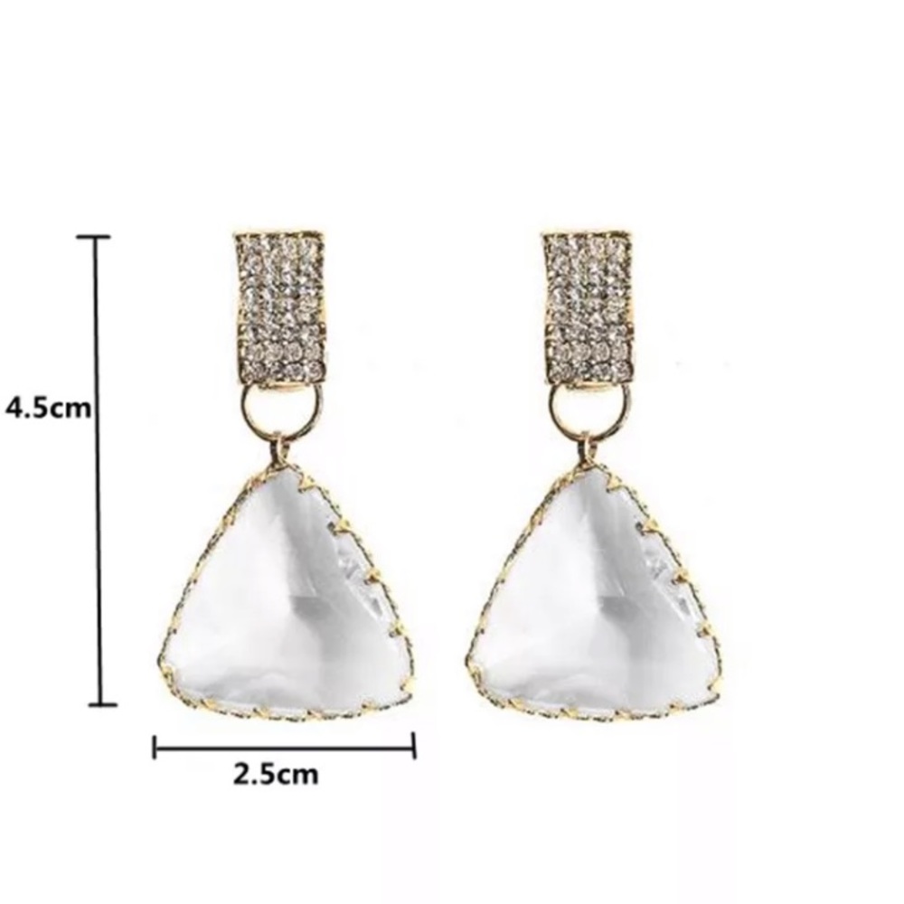 🌟 Triangle Transparent Rhinestone Drop Earrings - Picture 3 of 5
